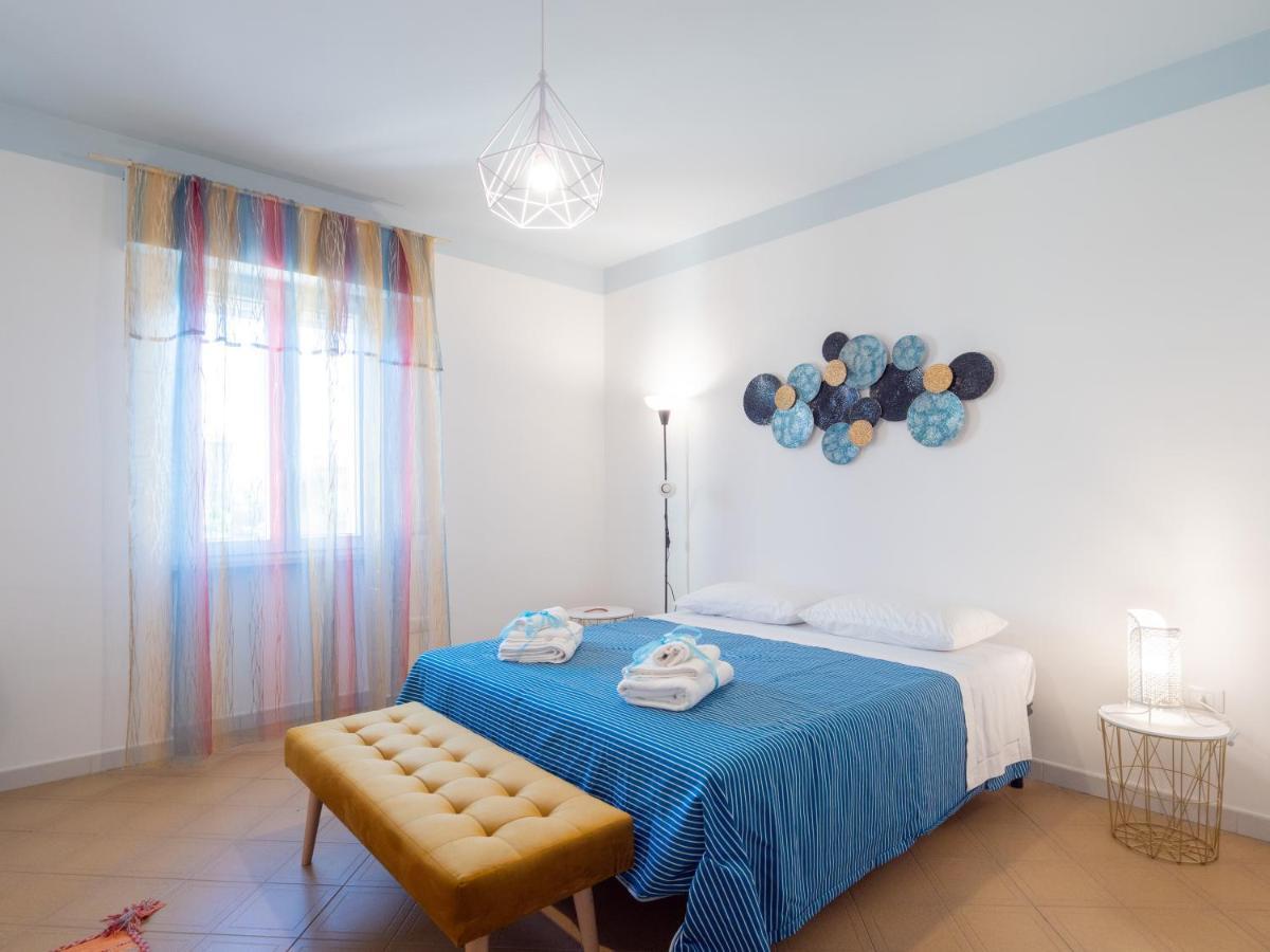 Salento 4 Stars - Blue & Yellow Squinzano Exterior photo